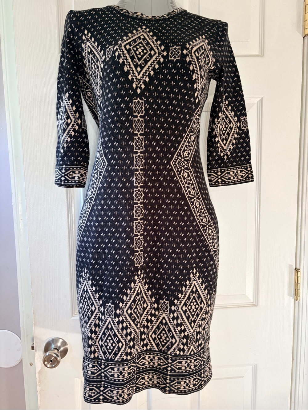Black & Cream Long Sleeve Patterned Sheath Dress - Women